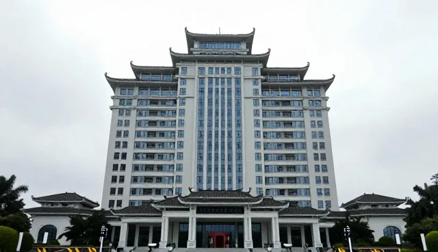 桂林经典两日游:团队出行与散客游的取舍对比